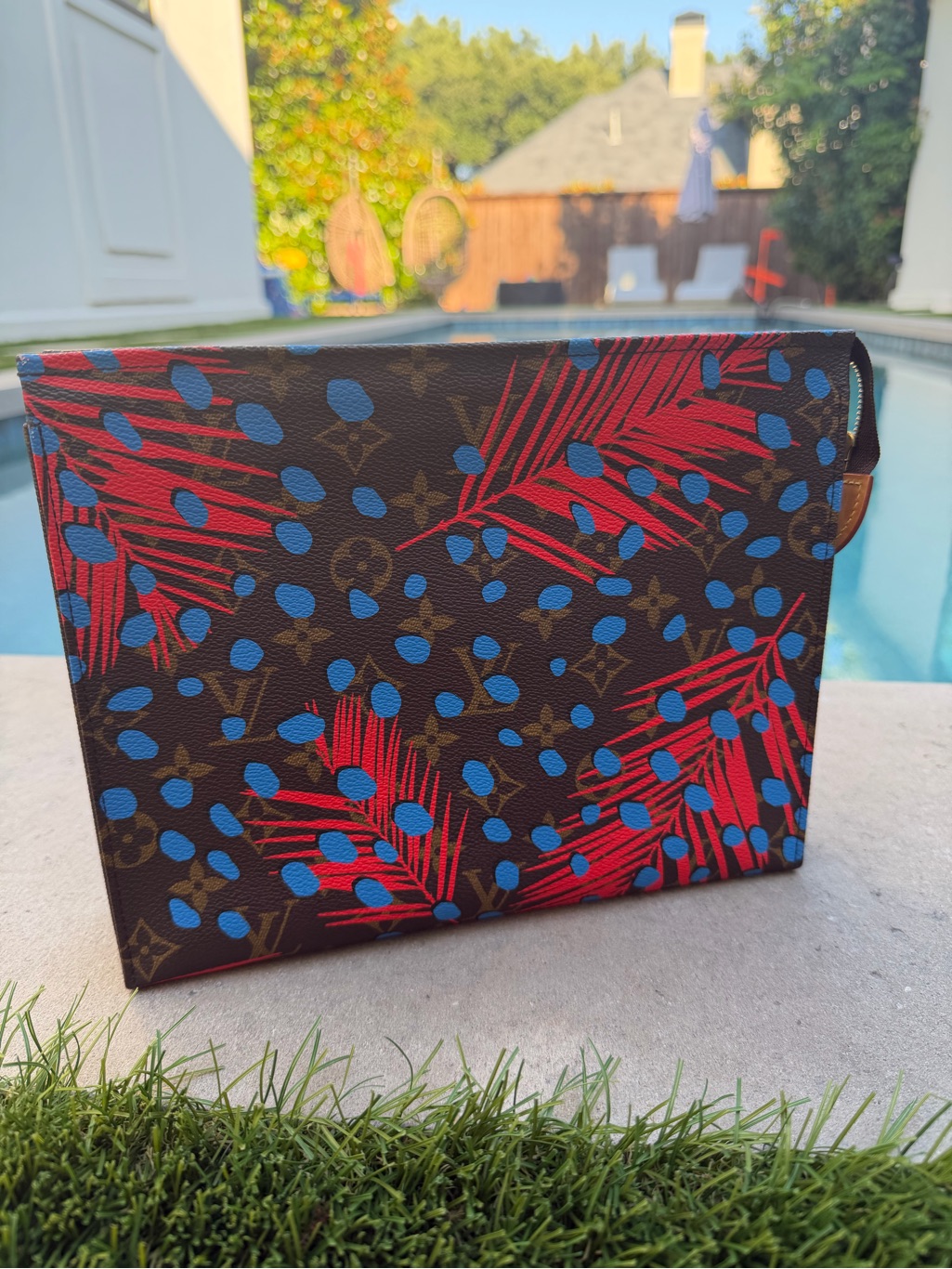 Rare Limited Edition Vuitton Jungle Dots Toiletry 26 Pouch Pouchette